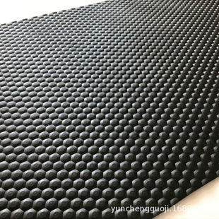 8mm turtle back cloth pig pad piglet insulation non-slip pad pig electric heating plate wear-resistant pig house pad