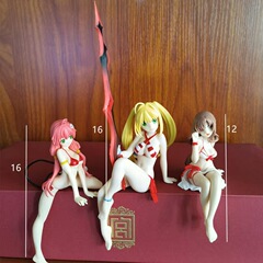 新商品の結城明日奈の座り方の水着のアスナの刀の剣の神域の手は泡面の2次元の手を抑えて模型を作ります。