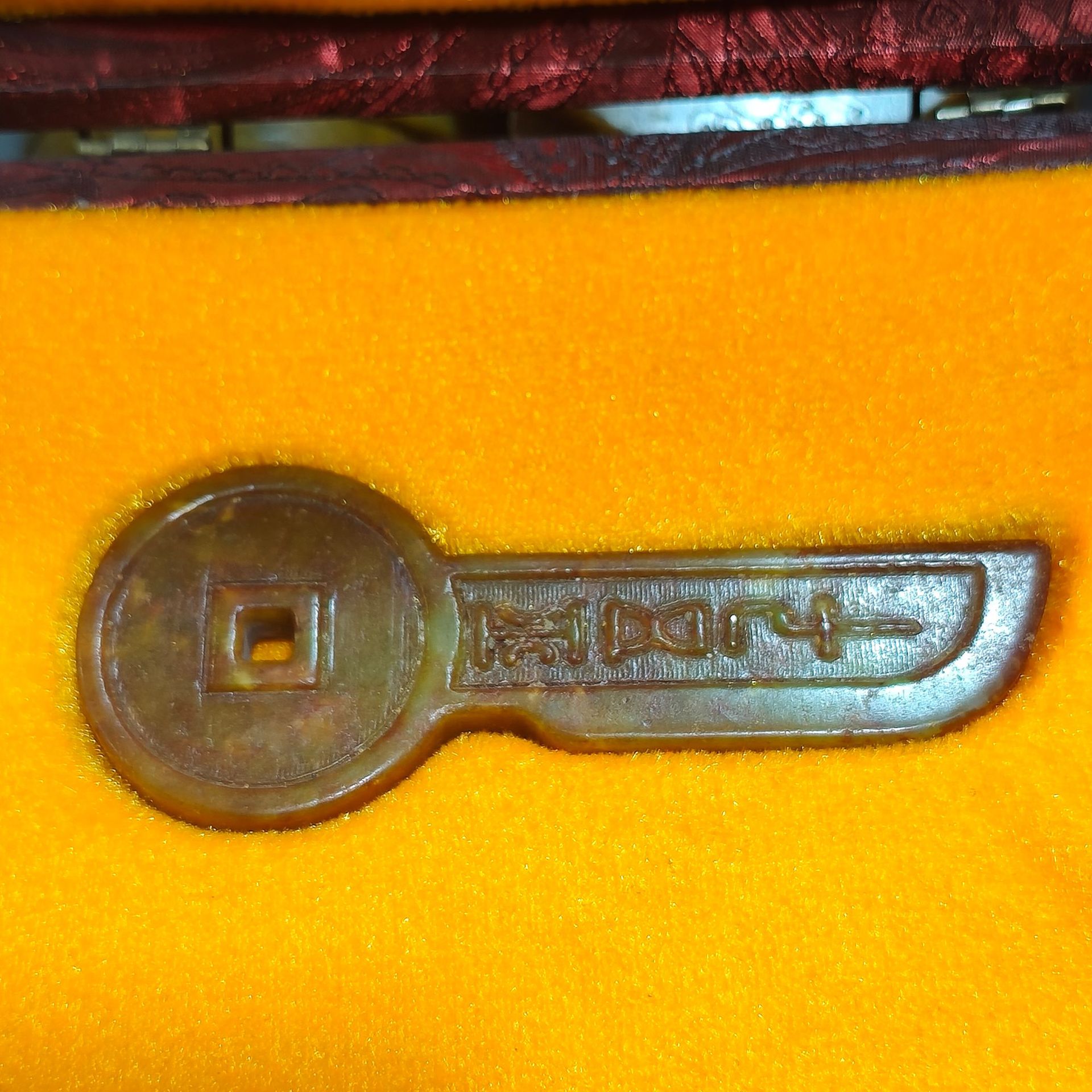 批发岫玉高古玉明清古玩玉器玉石把件做旧钥匙吊坠挂件摆件工艺品