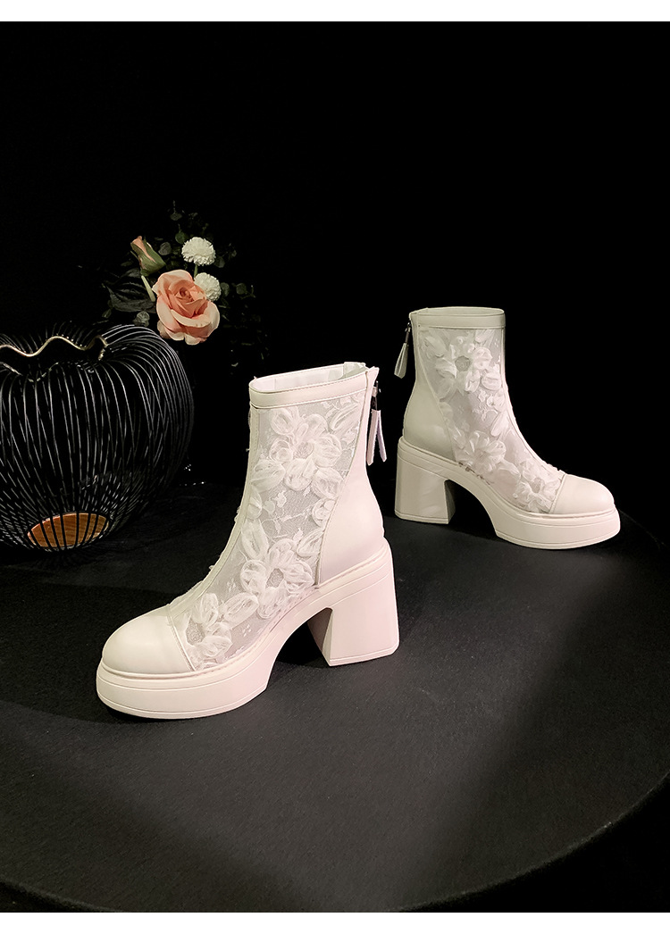 Boot nữ cổ thấp họa tiết ren hoa, gót cao 9 cm, mũi nhọn lưới thoáng khí — màu đen, màu trắng ngà chi tiết 18
