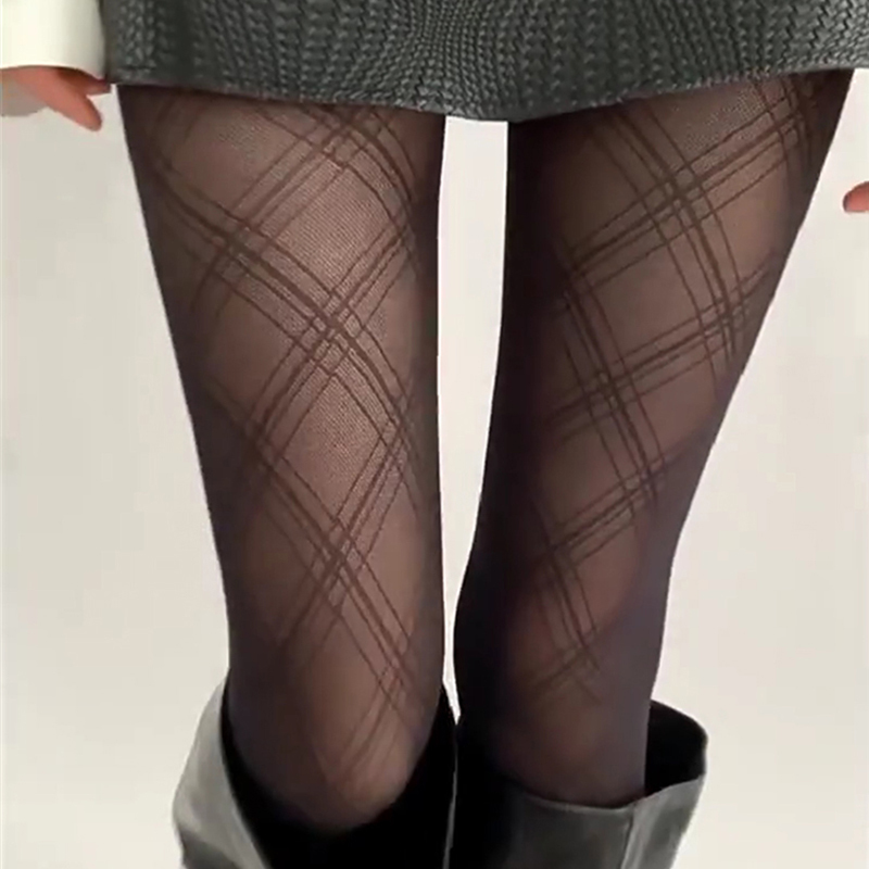 Vintage French-Style Diamond-Patterned Stockings Are a Must-See! Tall Girls Will Love Them! They Make You Look Taller and Slimmer~ Super Elastic and Ultra-Thin