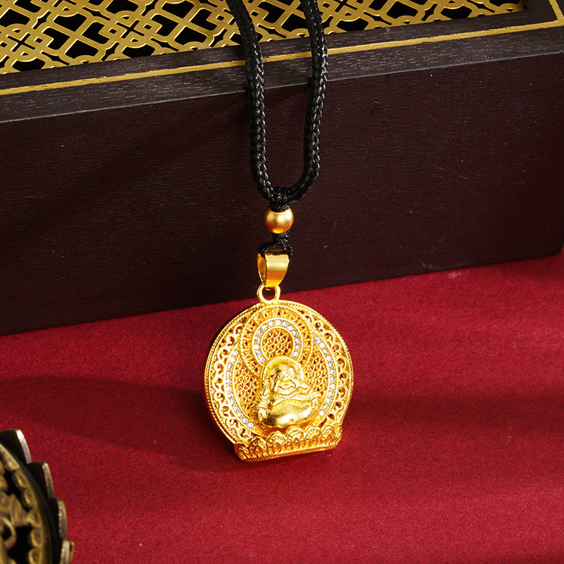 Estilo antiguo oro Maitreya Buda collar redondo imitación diamante lujo con incrustaciones de cobre chapado en oro moda nacional joyería auspicioso significado regalo suministro