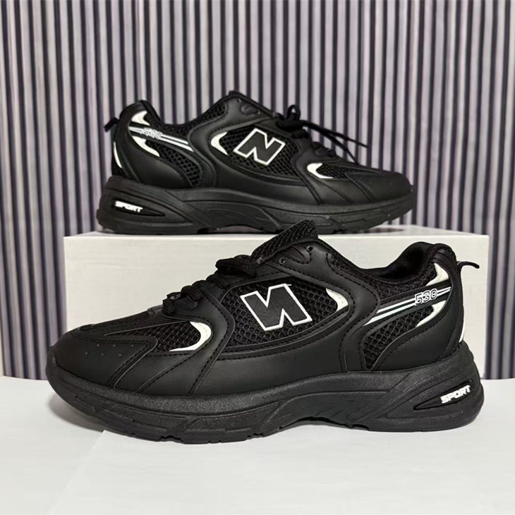 New Balance Sports Casual Shoes for Men and Women, Versatile Dad Shoes, Thick-Soled Height-Increasing Couple Shoes, Fashionable Breathable Mesh Shoes for Men