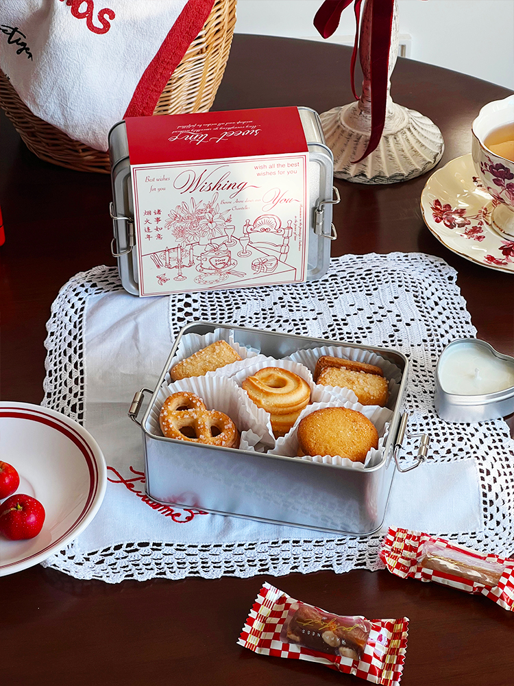 Red famosa nueva caja de Año Nuevo 2025 caja de galletas de hierro hebilla caja de hierro caramelo de estaño sobre