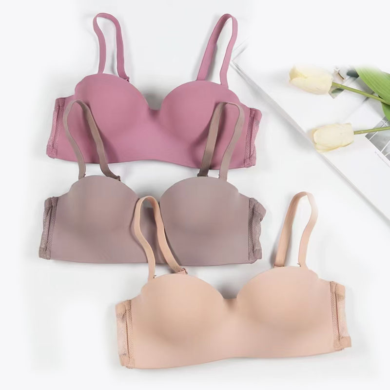 Fábrica de Shantou sostén sin marcas de espalda hermoso pecho pequeño reunido medio taza de estudiantes niñas antideslizante sin cinturón de hombro ropa interior