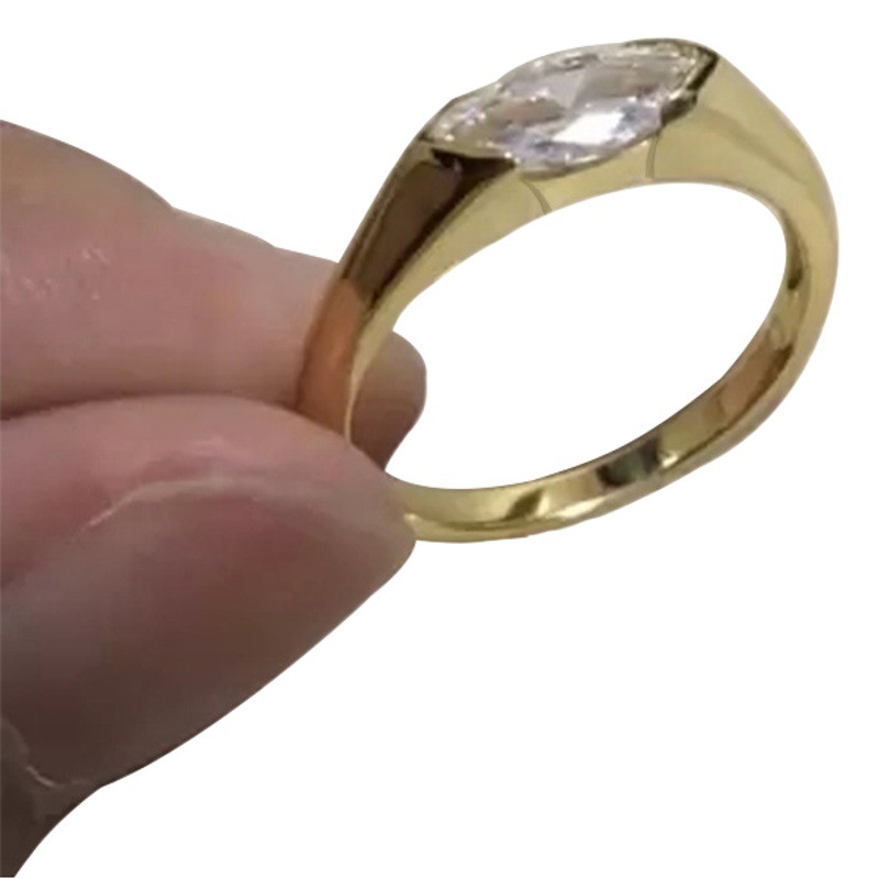 Cao Shi European and American Fashion Men's Single Ring Simple Horse Eye Shape Zircon Ring Unisex Flash Diamond Finger Ring