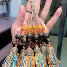 手工佛艺批发加里曼丹沉香木挂件搭配棉绳流苏天然蜜蜡老饼南红