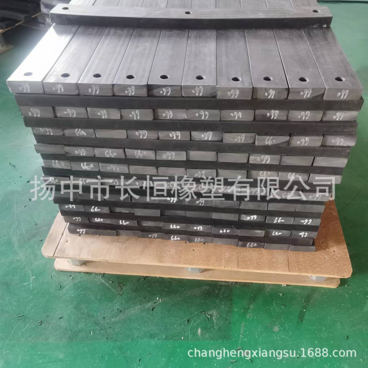 硅胶减震垫，减震胶垫，硅橡胶垫，缓冲胶垫