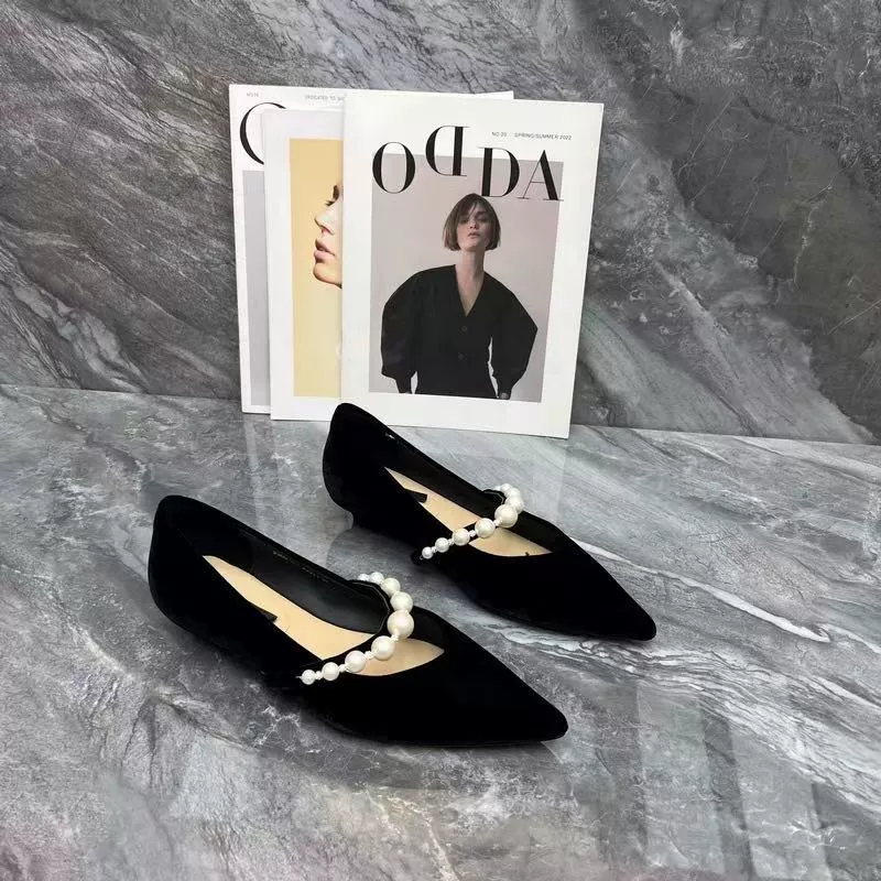Модные туфли на каблуке-«wedges» европейский стиль острый носок жемчужный ремешок Женские туфли с открытым носом, плоская подошва, повседневный стиль 2025 весна