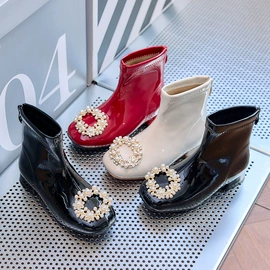 童皮鞋;童凉鞋;童皮靴