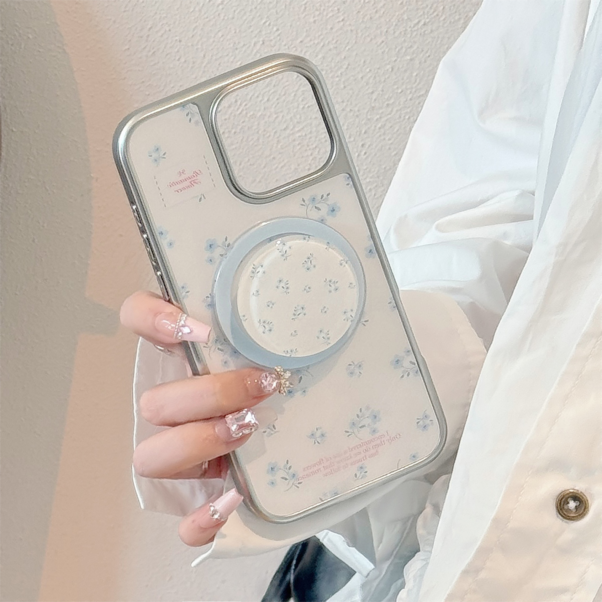 Funda para teléfono Apple 17 Pro Max, fresca y adecuada, iPhone 16 electrochapado, 13 magnético, 14 soporte de flores azules pequeñas, 12 rígido.