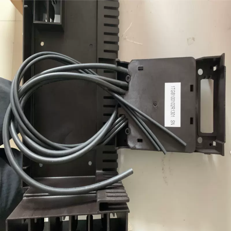 ABB低压开关柜MNS 8E/4抽屉后板1TGB100102R0301 1TGB100102R1401