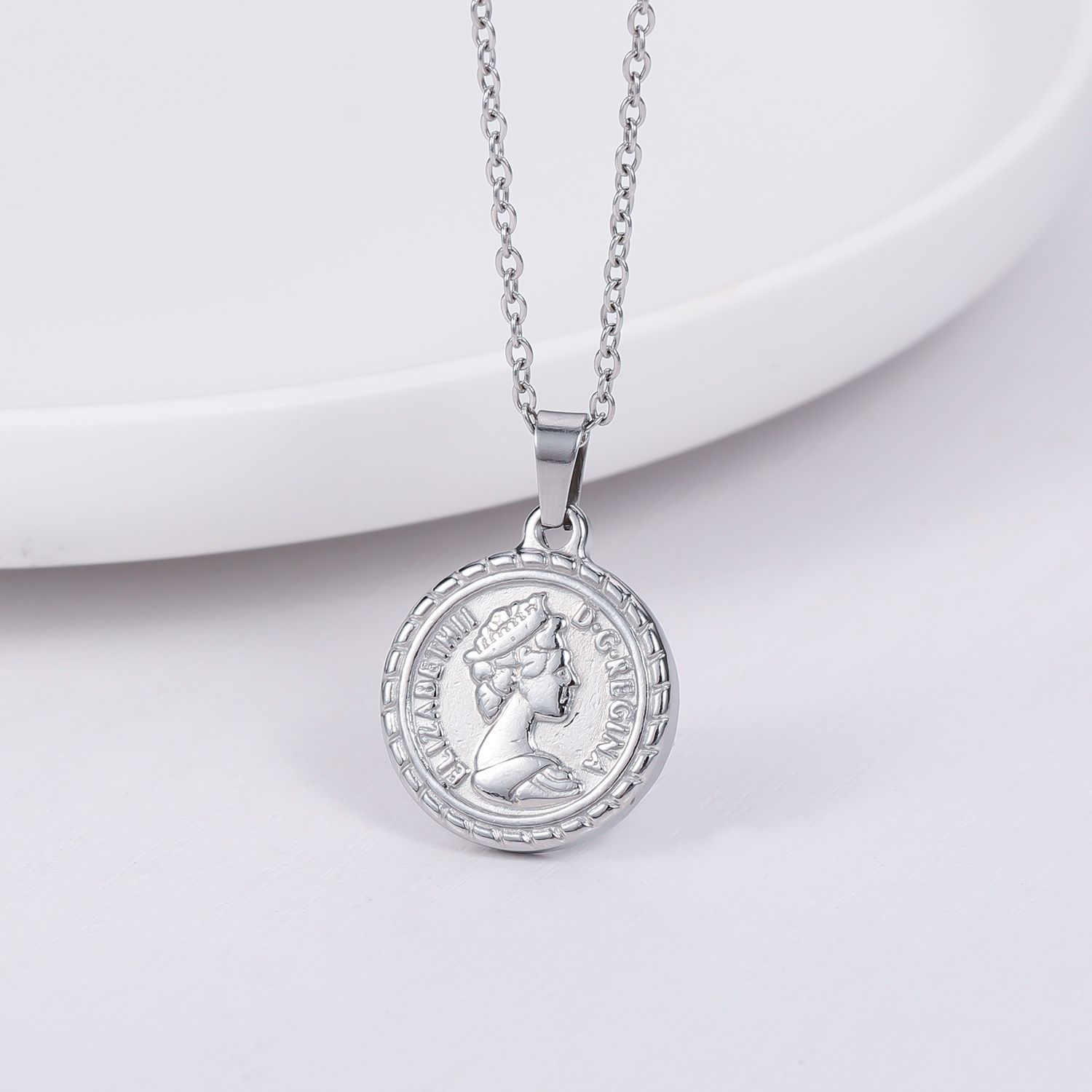 Stainless Steel, Titanium Steel Material Portrait Pattern Ethnic Style Portrait Stainless Steel Titanium Steel Plating Pendant Necklace