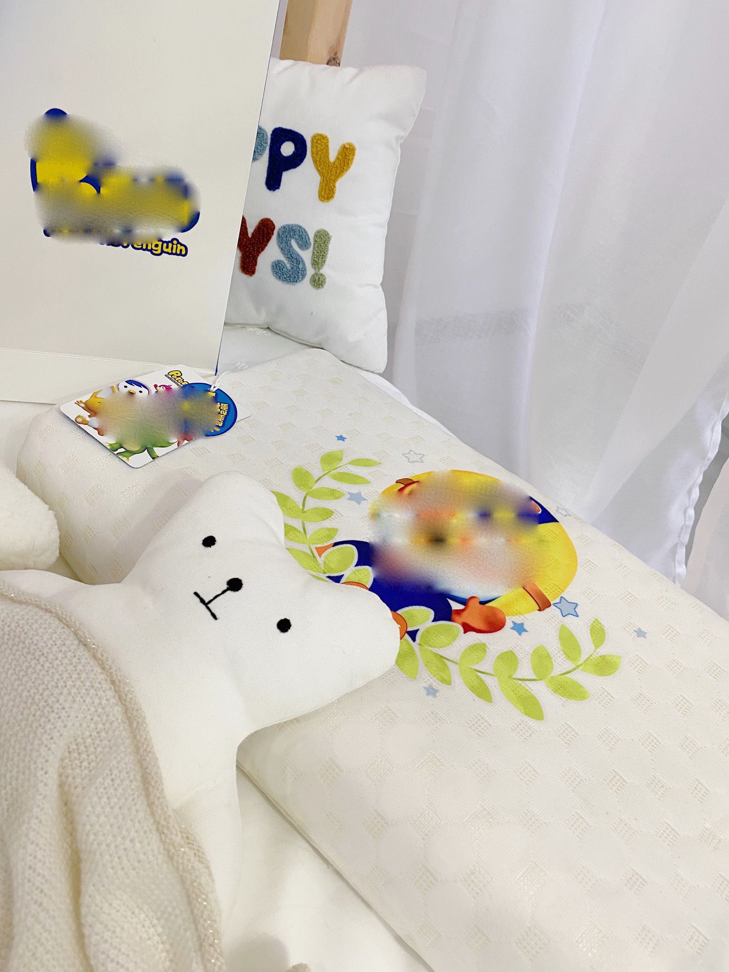 【货号408640】儿童乳胶枕学生枕头蜂巢式气孔乳胶记忆枕芯|ms