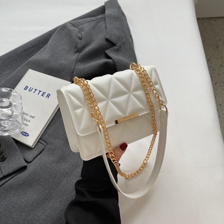 Korean Style Chain Bag Women's 2023 Autumn New Small Square Bag Fashionable Simple Shoulder Bag Casual Crossbody Bag Women's Bag Korean Style Chain Bag Women's 2023 Autumn New Small Square Bag Fashionable Simple Shoulder Bag Casual Crossbody Bag Women's Bag