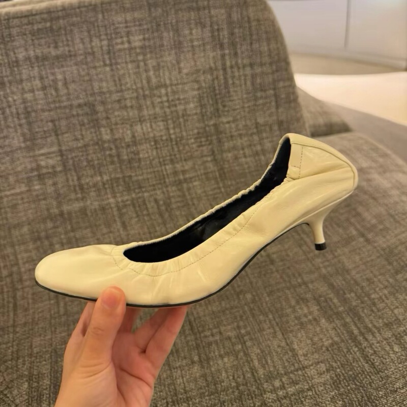 Sheepskin Version ~ Niche Design French Ballet Flats, New Round-Toe Stiletto Heels, Shallow-Cut Pleated High-Heeled Shoes for Women Sheepskin Version ~ Niche Design French Ballet Flats, New Round-Toe Stiletto Heels, Shallow-Cut Pleated High-Heeled Shoes for Women