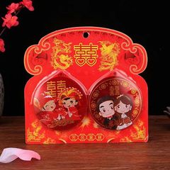 結婚式の鏡の赤い腰の小さい鏡は鏡の結婚用品の結婚の鏡の新婦を握って化粧をします。