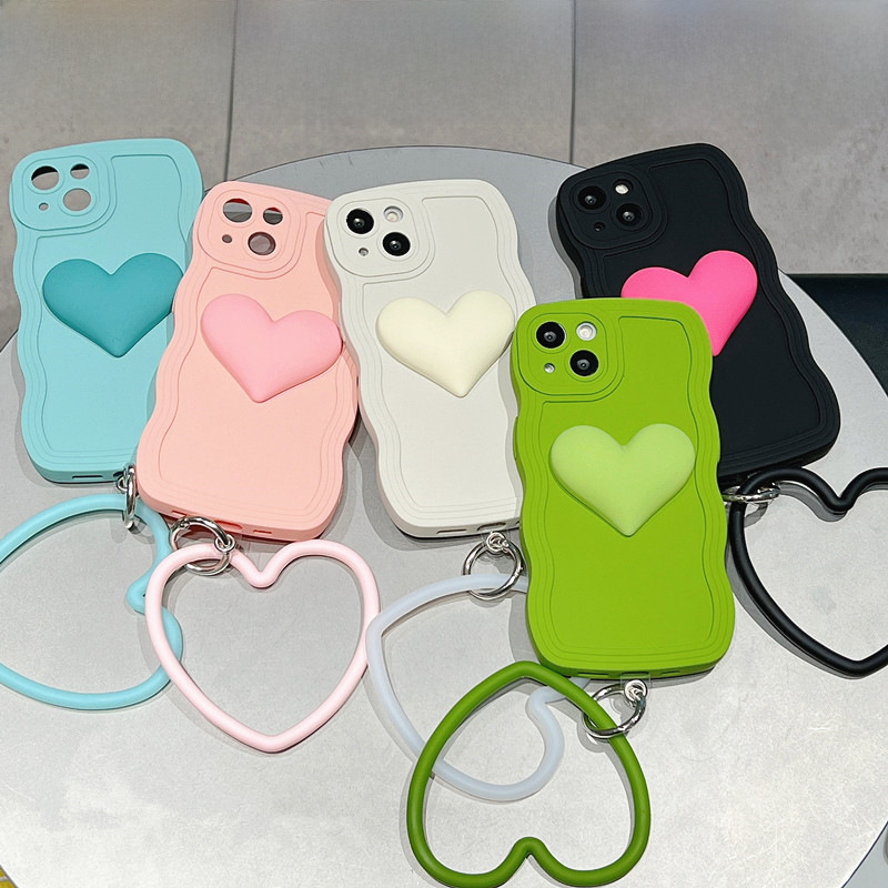 適用蘋果14Promax波浪邊12手機殼11芥末綠iphone15手環13愛心xs/8