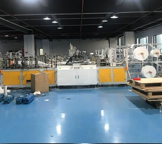 KN95口罩机订货 厂家全自动N95高速机一分钟120片 耳挂式口罩机器