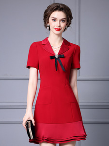 Zhili Red Flip Collar Dress 2024 New Exquisite and Elegant Elegance， Ruffled Edge， Small A-line Skirt， Summer