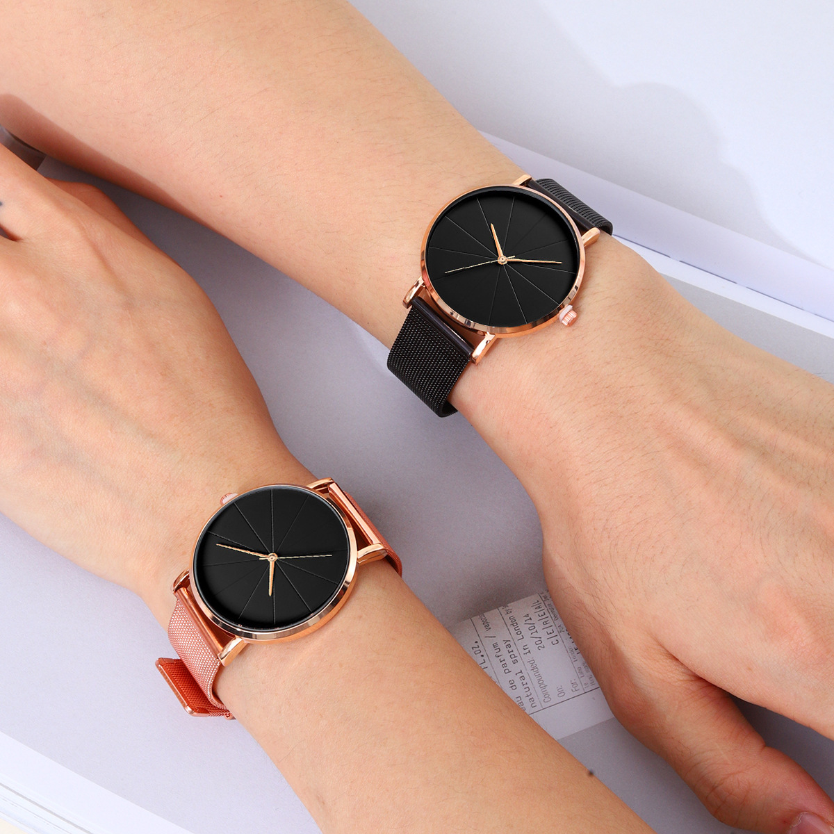 Cross-border hot men's and women's couple watch trendy student stainless steel quartz movement watch in stock wholesale