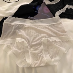 冰丝薄奶皮内裤女中腰无痕波点柔软纯棉10A加长档少女包臀三角裤