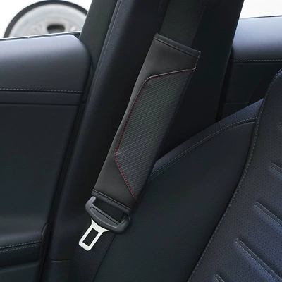 Seat belt shoulder pad of leather and carbon fiber - carbon-fiber-shoulder-pad-black-23cm