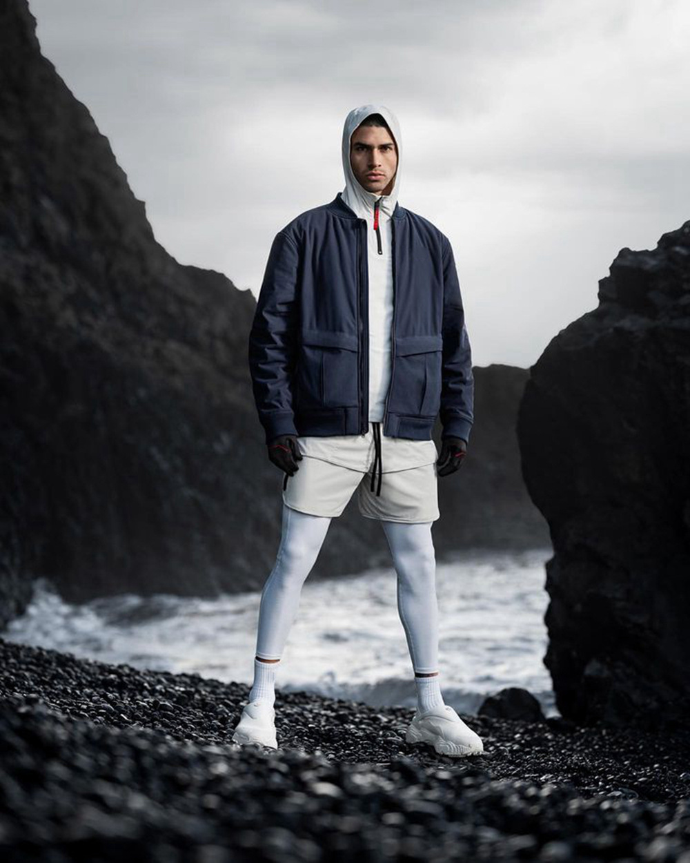 Title 2, Yeni Erkek Dar Elastik Spor Pantolonu Nefes Ala...