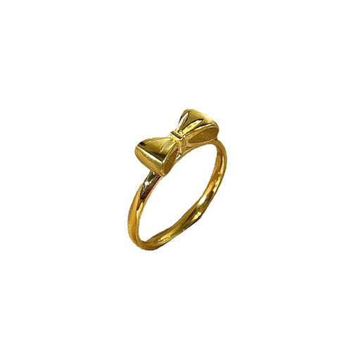 Collection of golden rings, exquisite niche designs, light luxury, cold and high-end plain rings, irregular minimalist rings