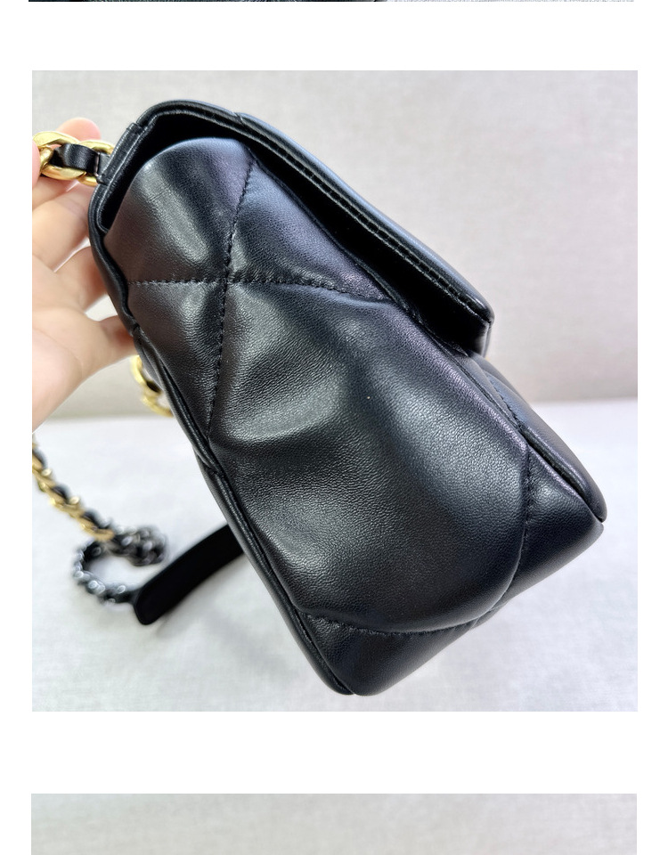 Damen Umhängetasche Aus Echtem Lammleder Mit Rautensteppung Kette_voghion.com