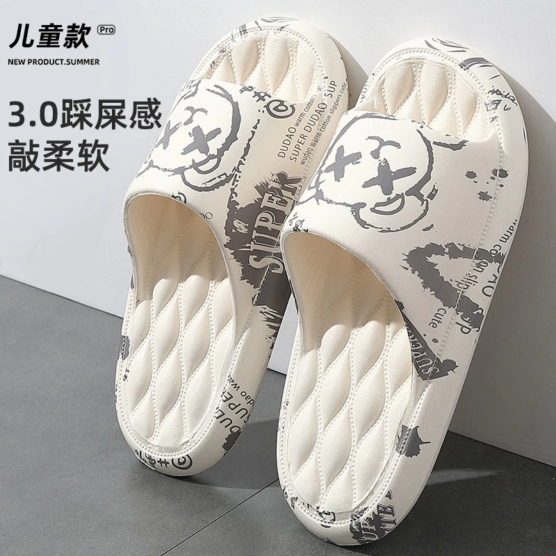 Детские тапочки мальчик лето 2025 новый противоскользящий баня в помещении