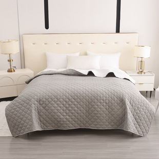 2025 New Waterproof Bed Cover, Moisture-Proof and Dirt-Proof Bed Cover, a Must-Have for Travel