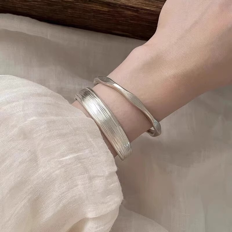 Ancient-Style Matte Silver Plain Ring Bracelet, Light Luxury Niche Exquisite Stackable Bracelet for Women, 2025 New Versatile Hand Accessory