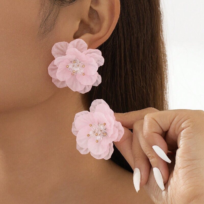 Cross-Border Hot Selling Fairy Flower Earrings Pearl Beaded Earrings Korean Style Fashionable Shiny Crystal Forest Sweet Earrings