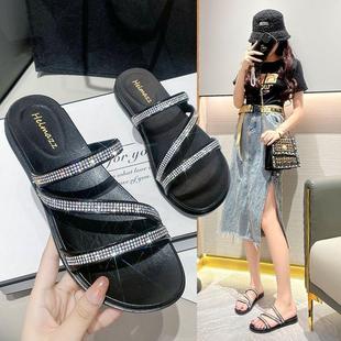 Slippers Women's Summer Rhinestone Sandals Women's Outwear Fashionable Non-Slip Waterproof Seaside Beach Shoes Flat Breathable Slippers