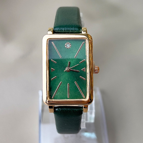 New Small Green Table Lady Retro Fashion Square Quartz Watch Wholesale Manufacturer