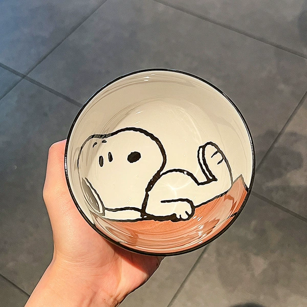 *D half lying ceramic bowl