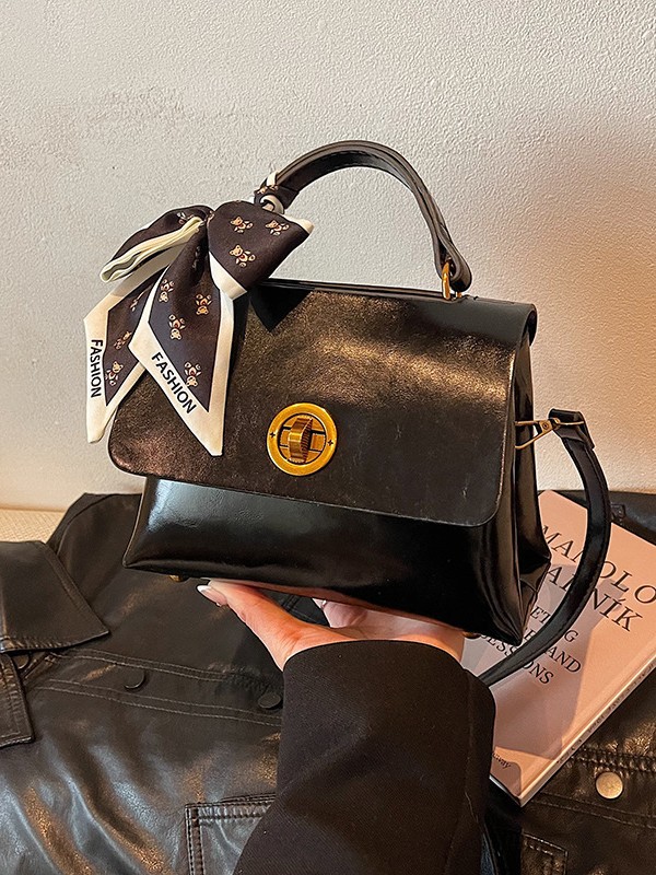 2025 nuevo bolso de mujer portátil casual de moda retro otoño e invierno bolso de mensajero de un solo hombro con sentido de diseño de nicho