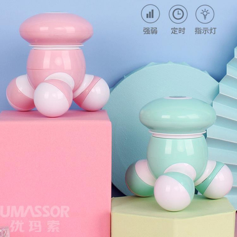 Small handheld universal triangular massager