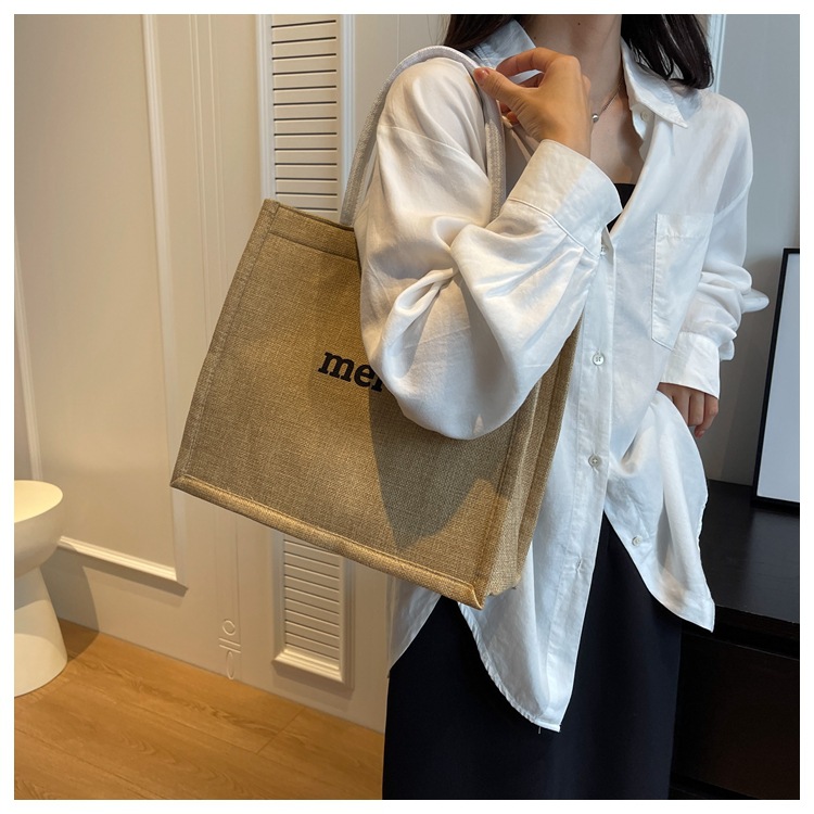 Unisex All Seasons Linen Letter Streetwear Square Hook Loop Handbag display picture 11