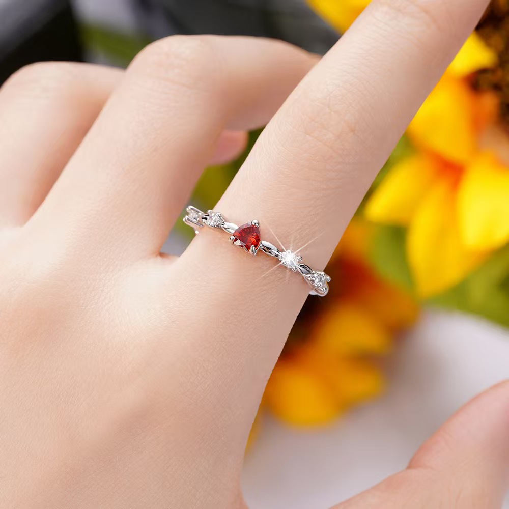 New Copper Inlaid Red Heart-Shaped Ring European American Women Romantic Engagement Ring Wholesale detail image 7
