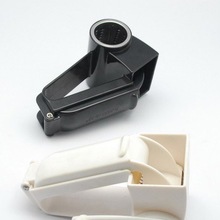 现货供应彩盒装不锈钢手摇旋转刨 手摇姜丝刨 奶酪刨只有白色