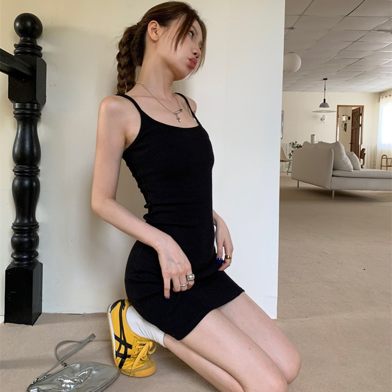 Yue Jiaoer Knitted Sling Dress Women's Hot Girl Sexy Hip Dress High-end Sense Elegant Tight Waist Slimming Skirt Women