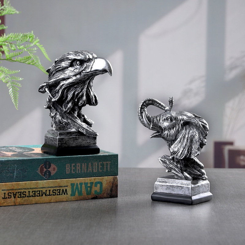 Animal Head Resin Ornaments Nordic Lion Eagle Crafts Office Decoration Living Room Entrance Sculpture Decoration