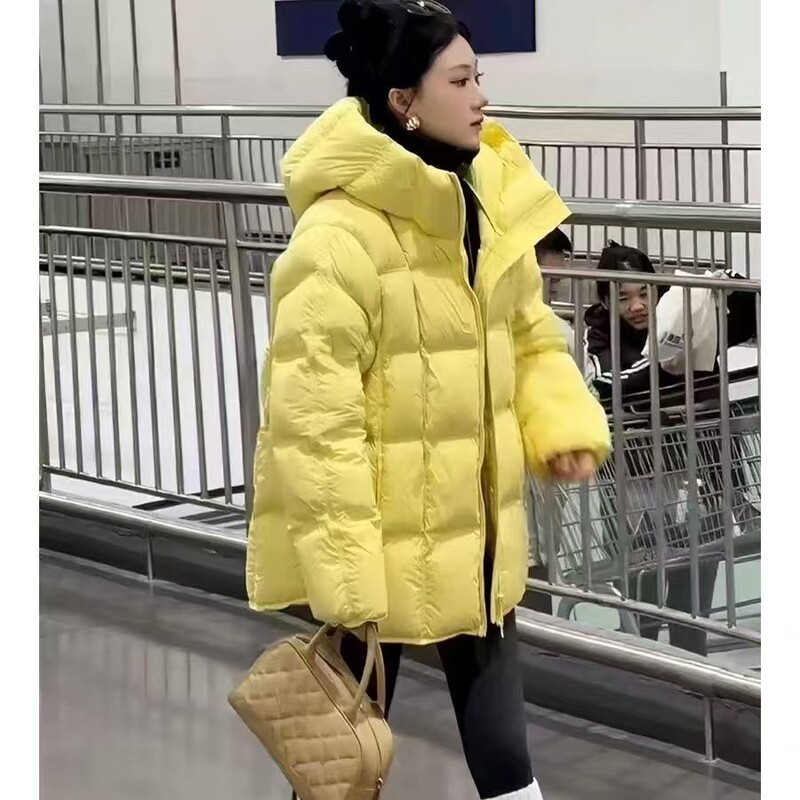 Puff Turtle Back down Jacket Women's 2025 Winter New Thickened Checkered Round Neck Ultra-Light White Duck down Tops Top