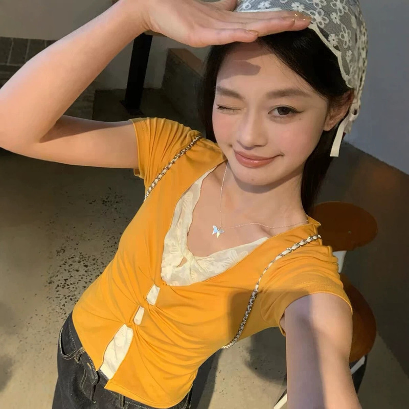 Song Zheng'En Mango Yellow Fake Two-Piece Lace Regular Shoulder Short Sleeve T-Shirt for Women, Summer Slim Fit American Style Hot Girl Top Song Zheng'En Mango Yellow Fake Two-Piece Lace Regular Shoulder Short Sleeve T-Shirt for Women, Summer Slim Fit American Style Hot Girl Top
