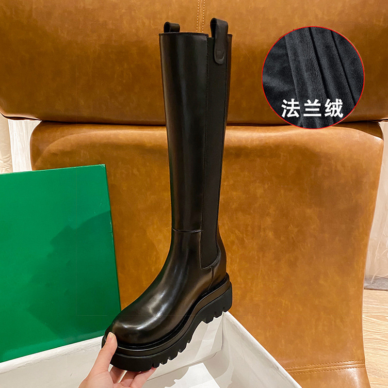 내부 높이와 벨벳