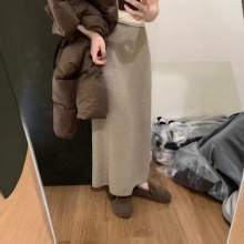 洋气百搭纯色时尚针织半身裙女秋季2025新款直筒高腰气质包臀长裙