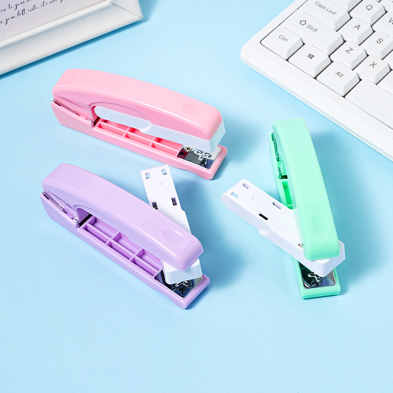 회전식 마카롱 컬러 스테이플러, 작고 신선하고 노동 절약형 스테이플러, 학생 사무실 다기능 제본기 문구