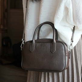 女士手提包;腋下包;女士单肩包